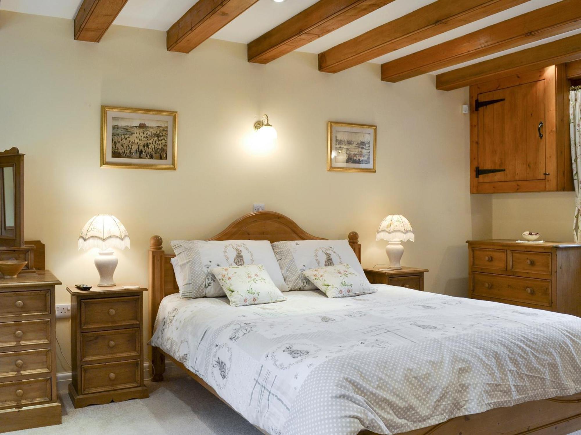Walled Garden Lodge Ryehill Екстериор снимка